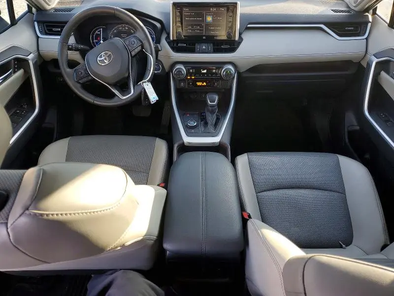 2020 TOYOTA RAV4 LIMITED  