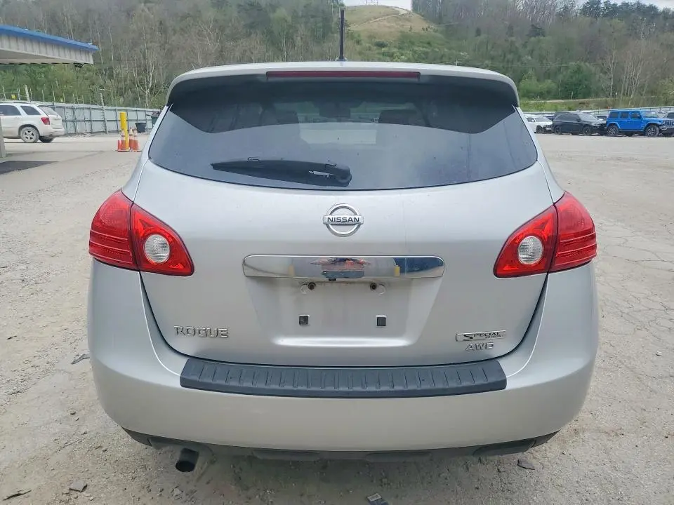 2013 NISSAN ROGUE S  