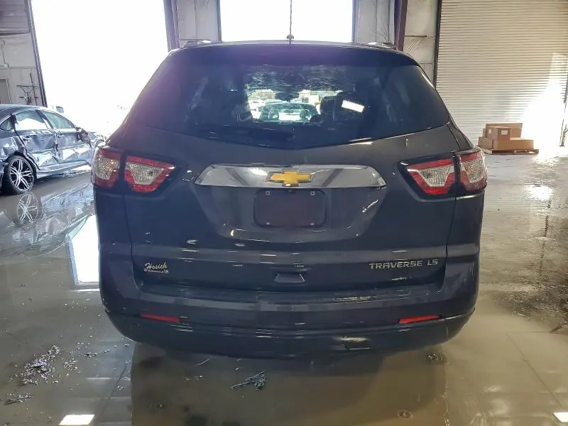 2015 CHEVROLET TRAVERSE LS  