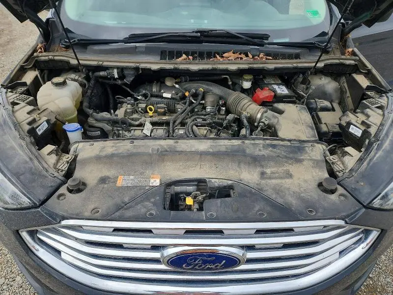 2021 FORD EDGE SE  