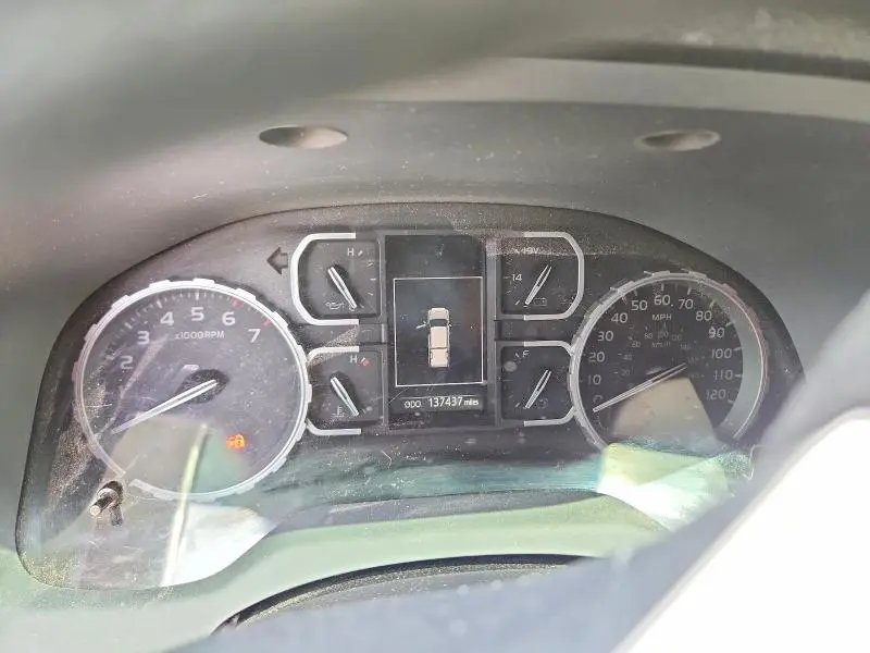 2019 TOYOTA TUNDRA CREWMAX SR5  
