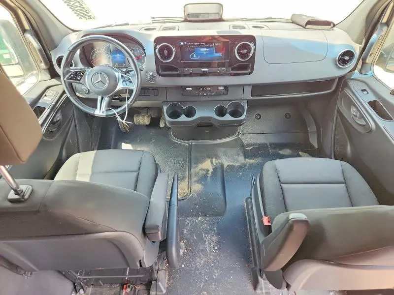 2025 MERCEDES-BENZ SPRINTER 2500  