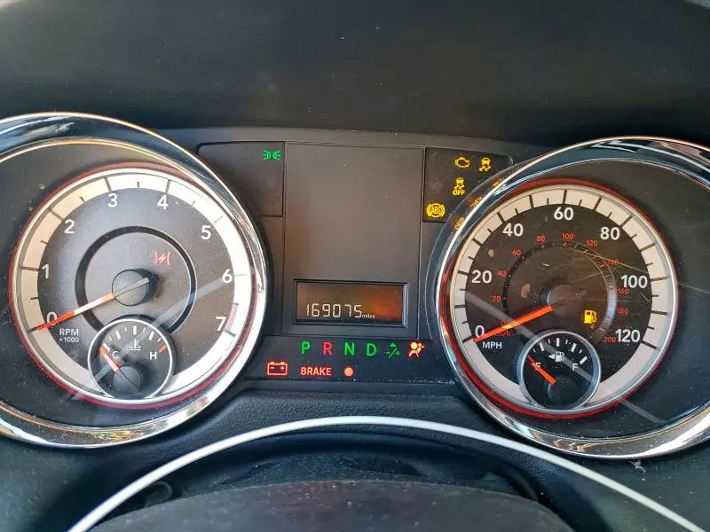 2013 DODGE GRAND CARAVAN SE  