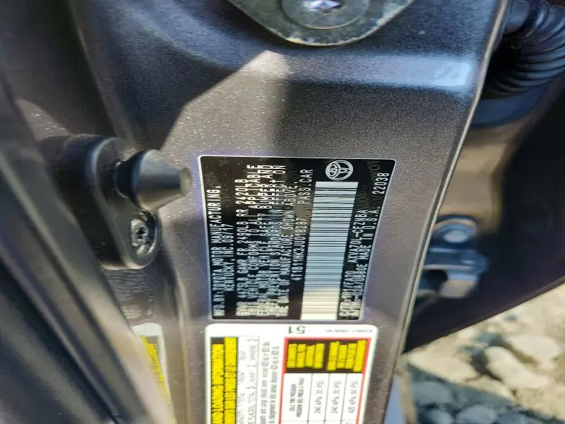 2018 TOYOTA CAMRY LE  