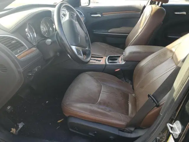 2013 CHRYSLER 300C VARVATOS  