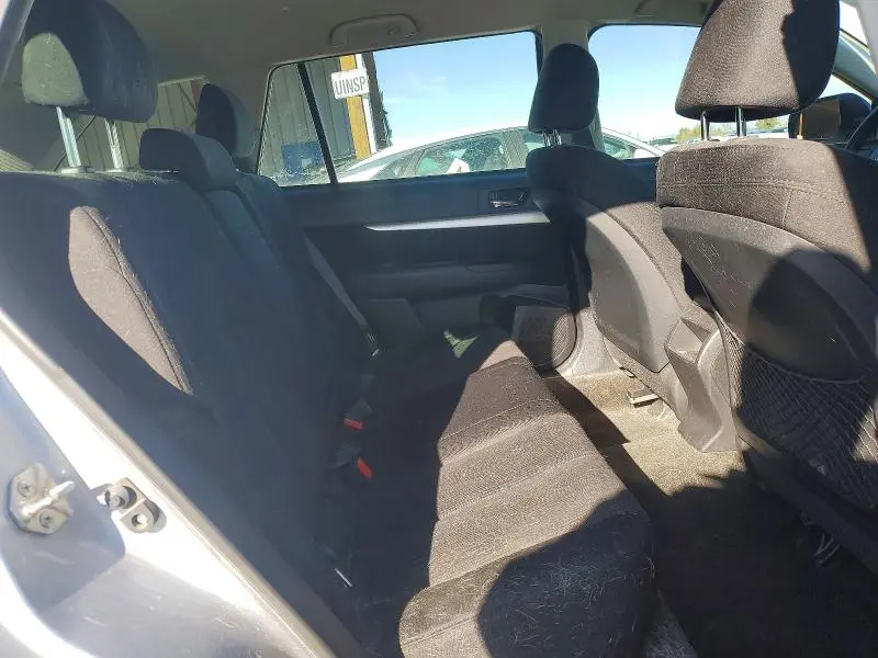 2013 SUBARU OUTBACK 2.5I  