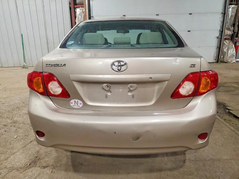 2010 TOYOTA COROLLA LE  