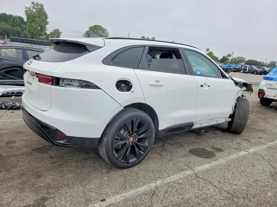 2022 JAGUAR F-PACE S  