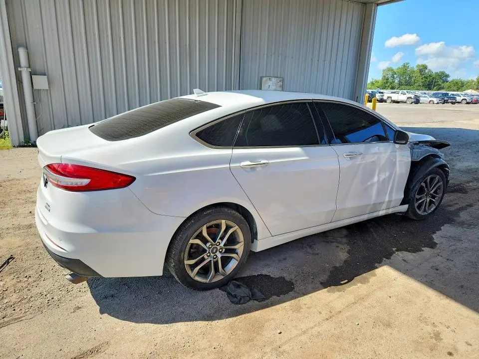 2019 FORD FUSION SEL  