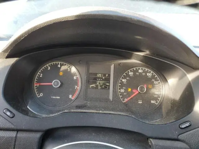 2011 VOLKSWAGEN JETTA SE  