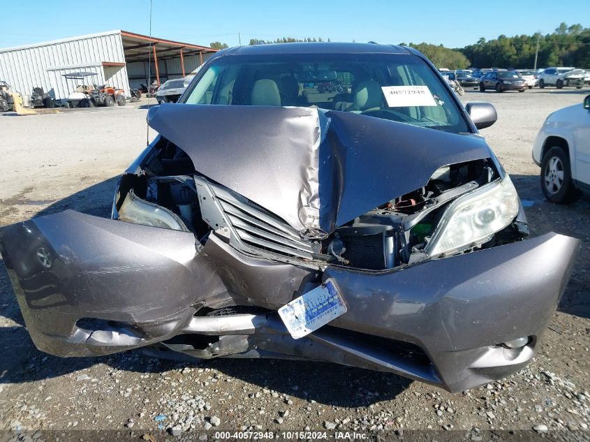 2013 TOYOTA SIENNA XLE V6 8 PASSENGER