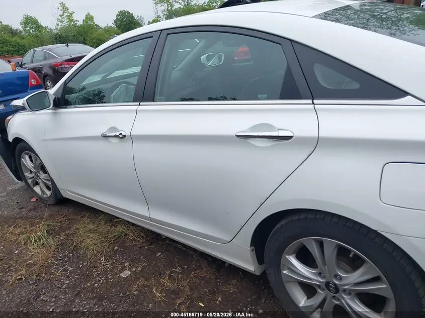 2011 HYUNDAI SONATA LIMITED