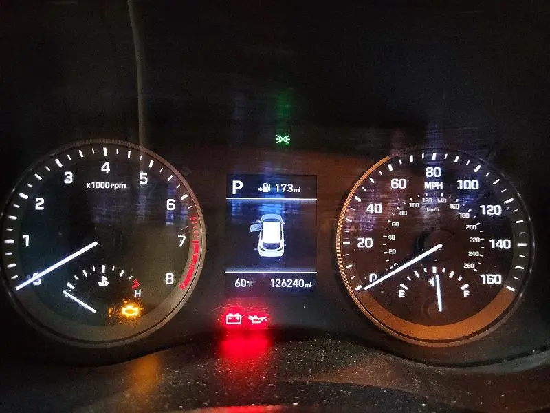 2019 HYUNDAI TUCSON SE  