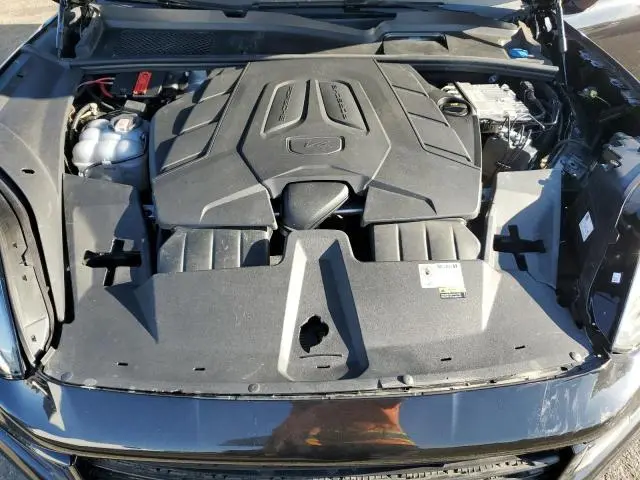 2024 PORSCHE CAYENNE   