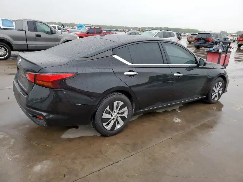 2020 NISSAN ALTIMA S  
