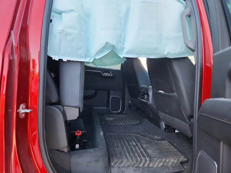 2024 GMC SIERRA K1500 SLT  