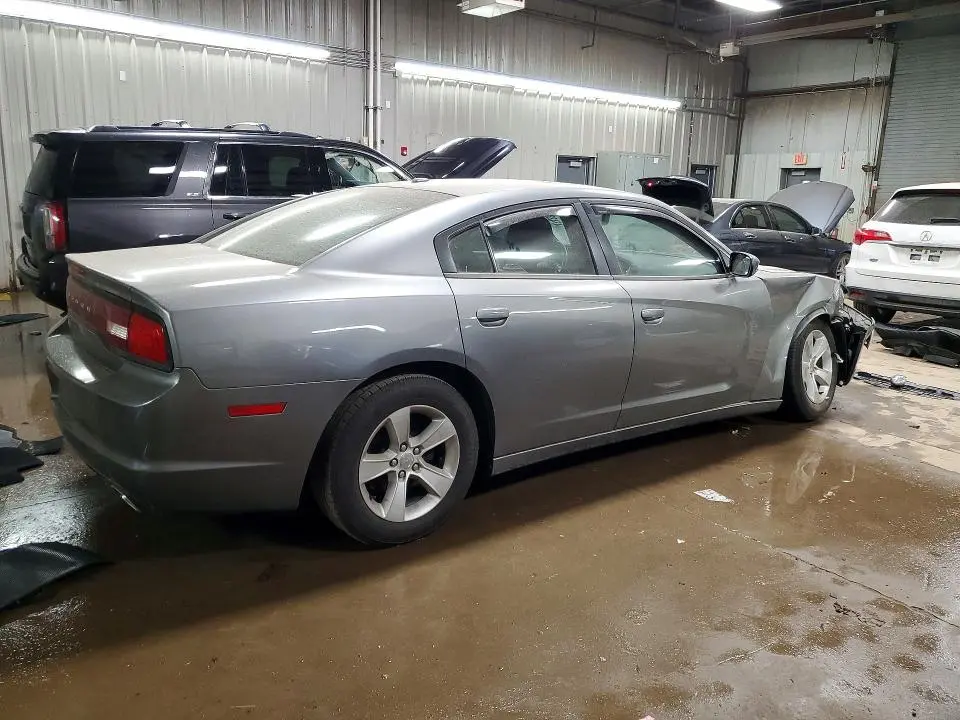 2012 DODGE CHARGER SXT  