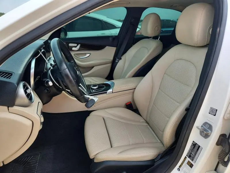 2019 MERCEDES-BENZ C 300  