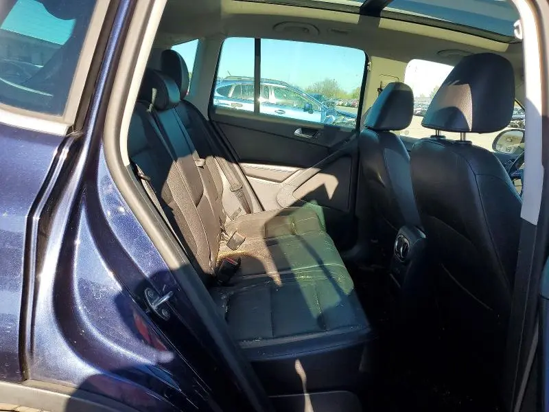 2016 VOLKSWAGEN TIGUAN S  