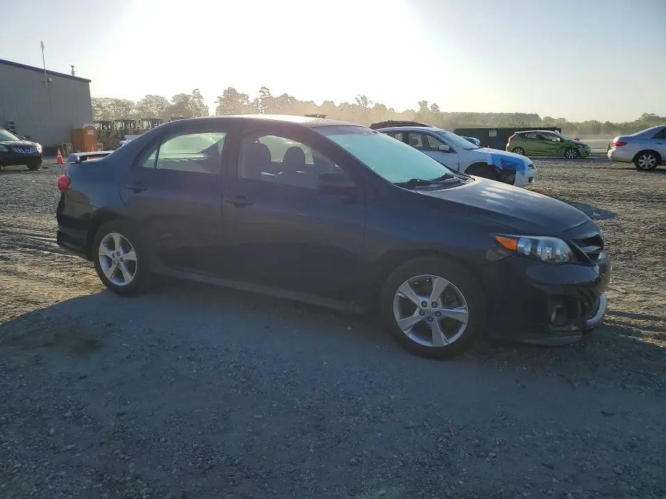 2013 TOYOTA COROLLA S  