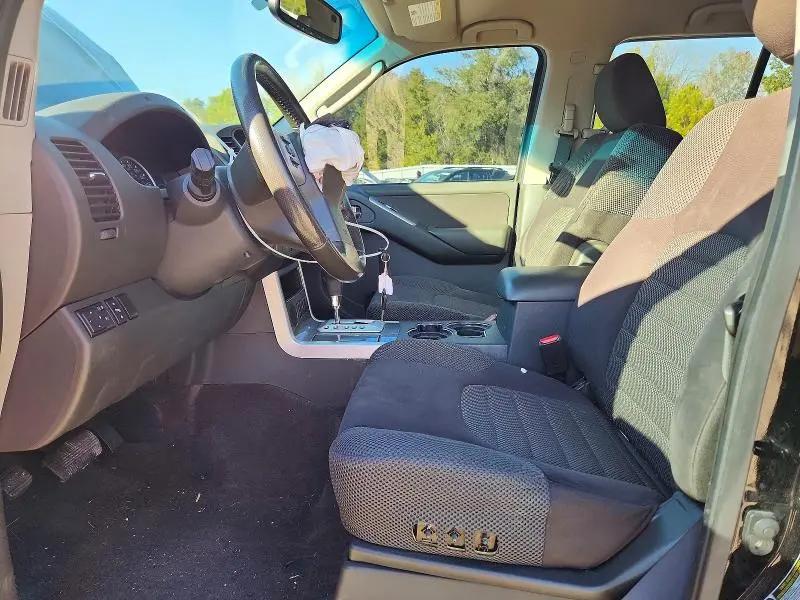 2012 NISSAN PATHFINDER S  