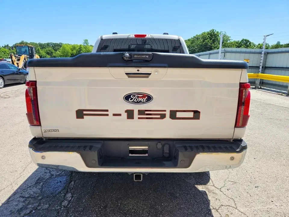 2024 FORD F150 XLT  