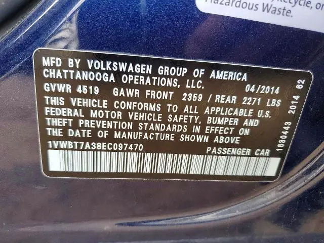 2014 VOLKSWAGEN PASSAT SE  