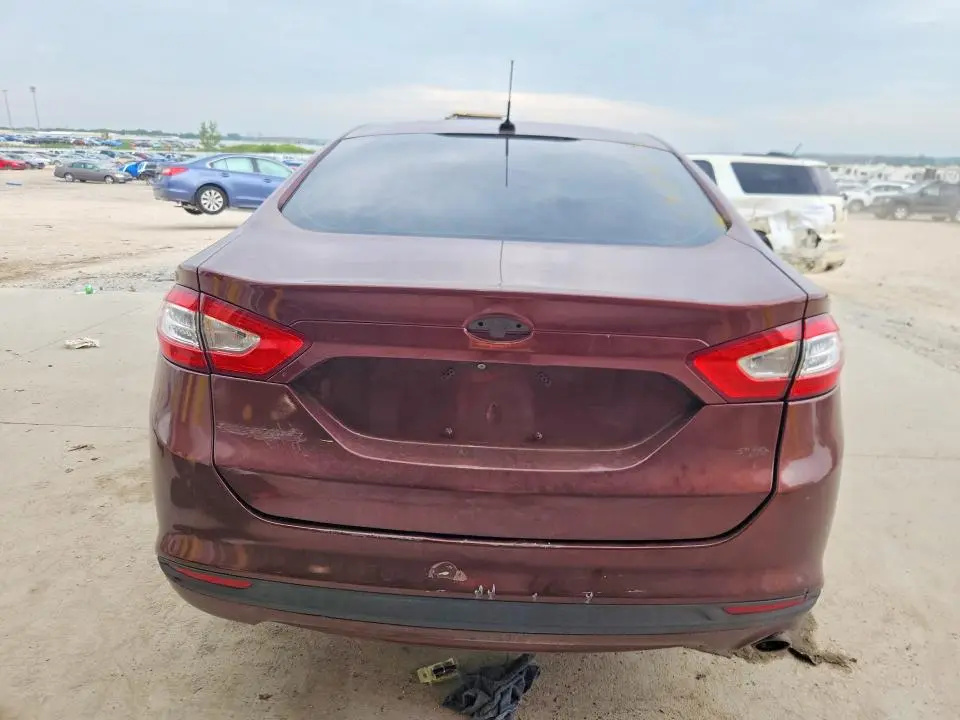 2016 FORD FUSION SE  