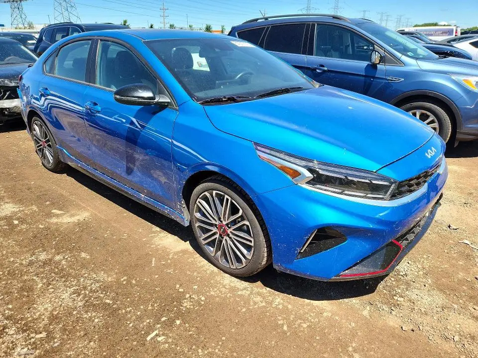 2022 KIA FORTE GT  