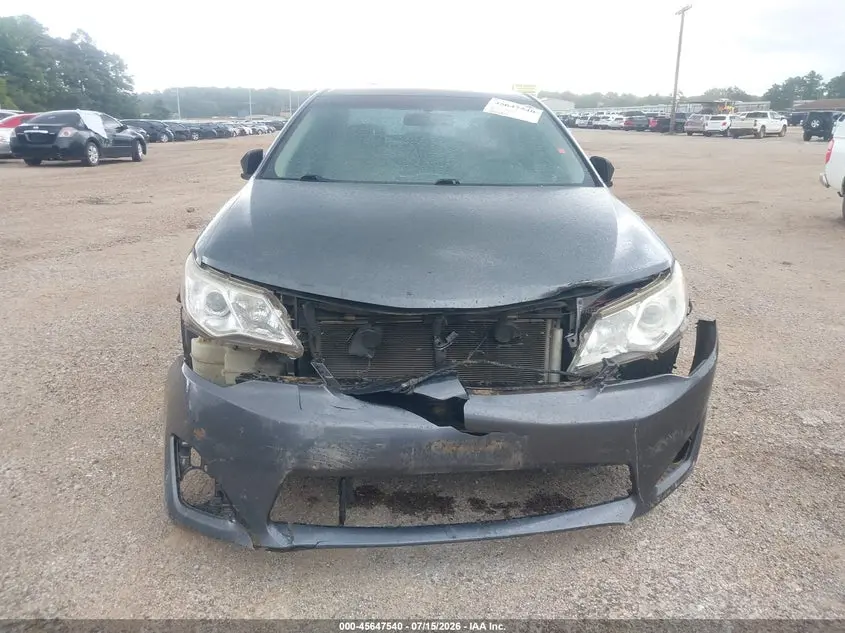 2012 TOYOTA CAMRY LE