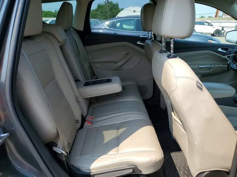 2017 FORD ESCAPE TITANIUM  