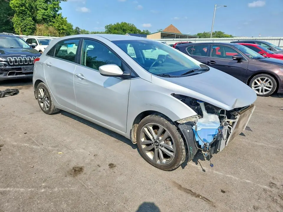 2017 HYUNDAI ELANTRA GT BASE  