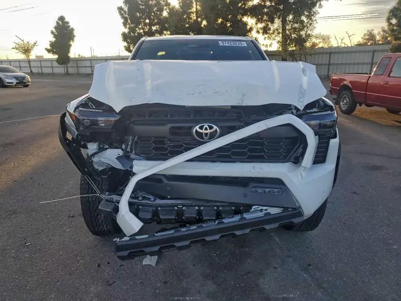 2024 TOYOTA TACOMA DOUBLE CAB  