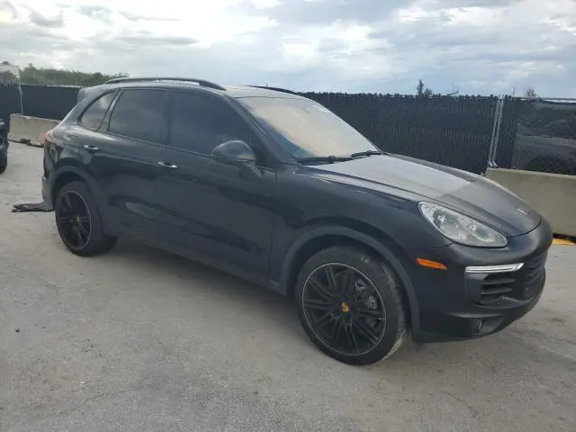 2017 PORSCHE CAYENNE S  