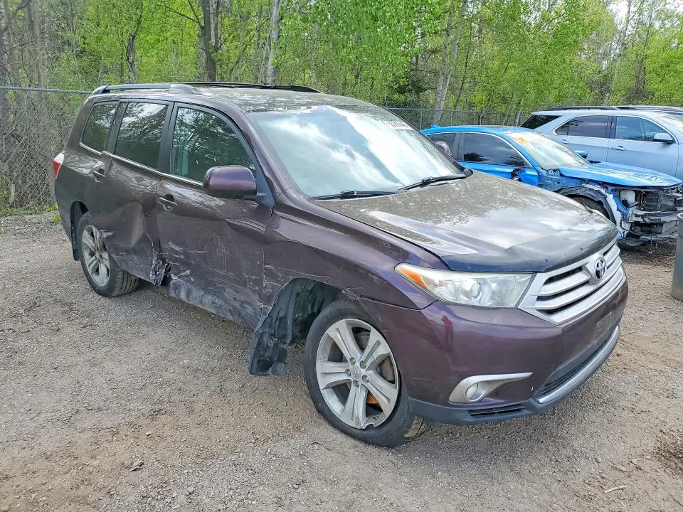 2013 TOYOTA HIGHLANDER BASE  