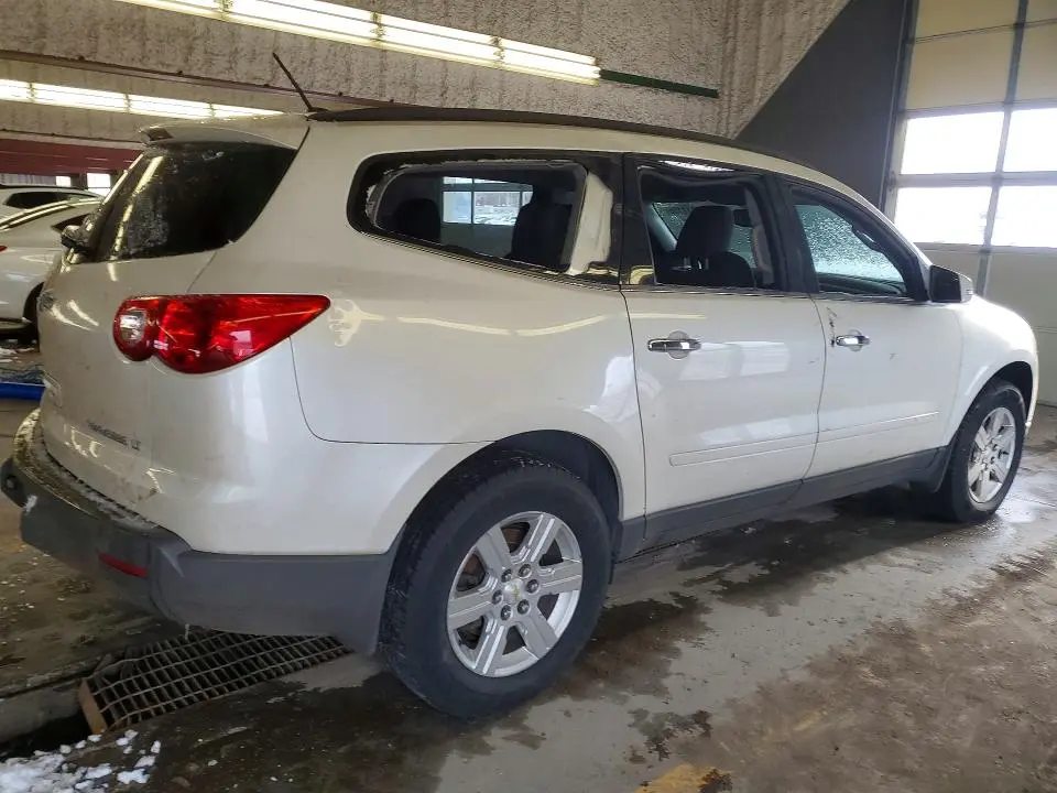 2012 CHEVROLET TRAVERSE LT  