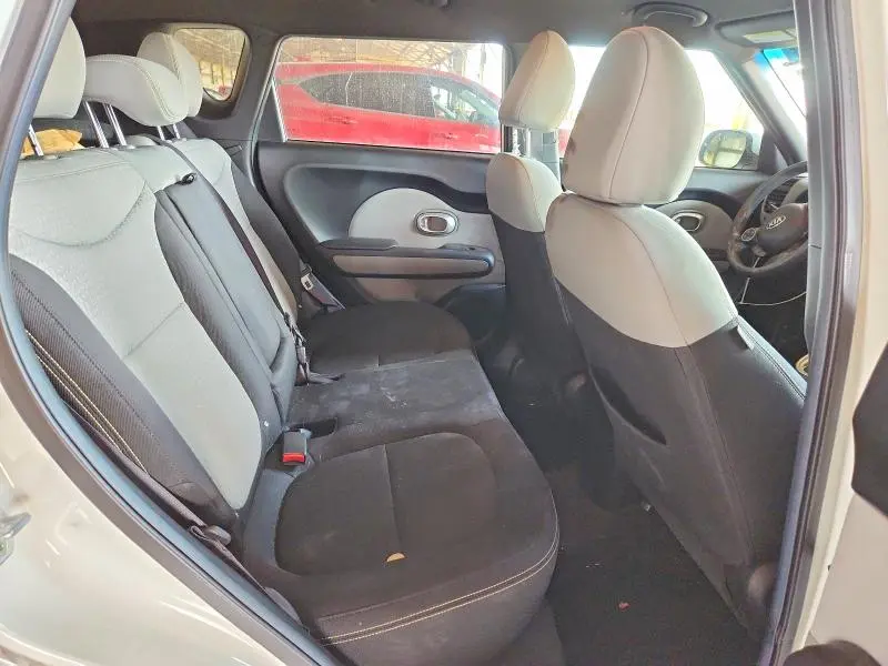 2015 KIA SOUL +  