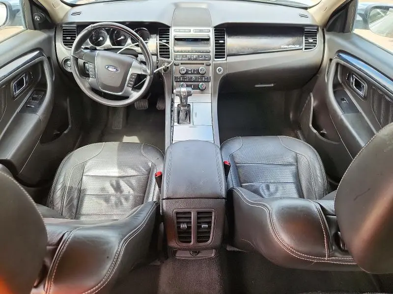 2010 FORD TAURUS LIMITED  