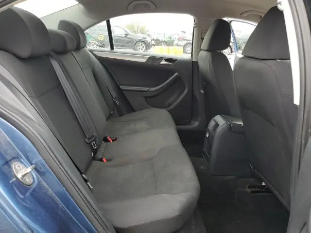 2015 VOLKSWAGEN JETTA SE  