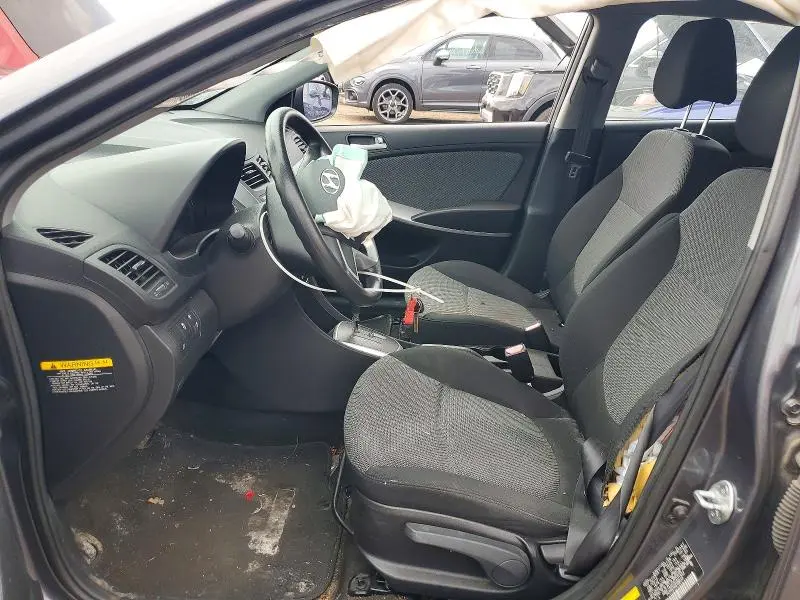 2013 HYUNDAI ACCENT GS  