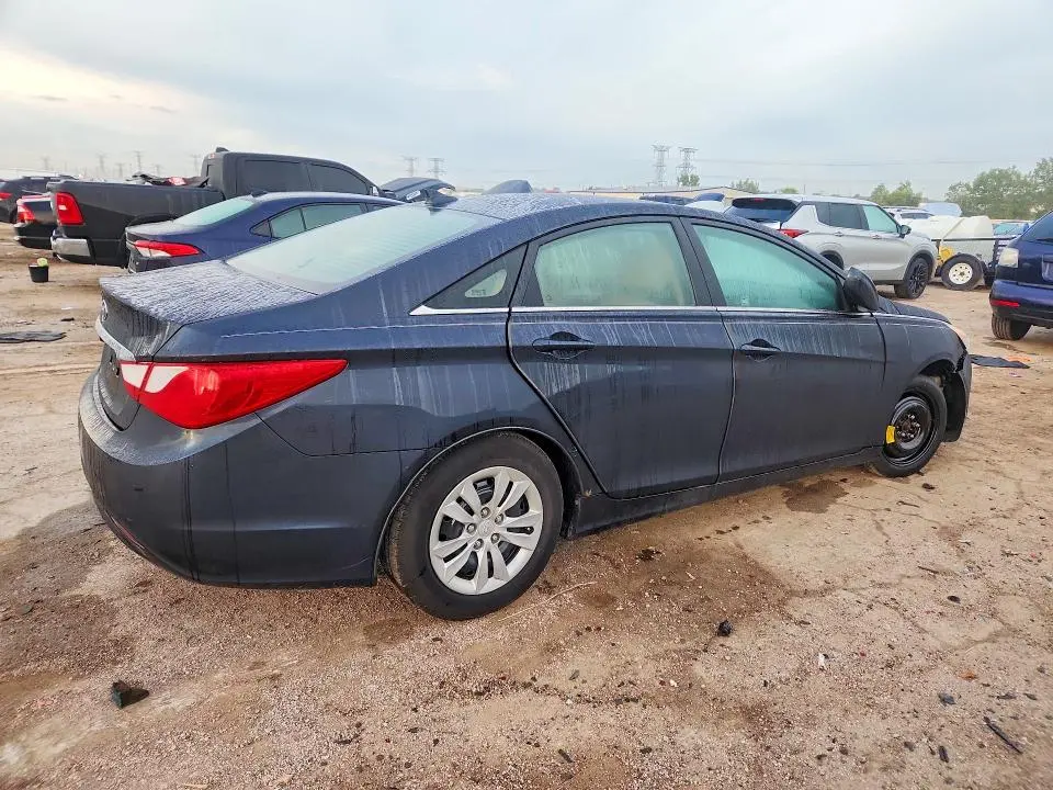 2012 HYUNDAI SONATA GLS  
