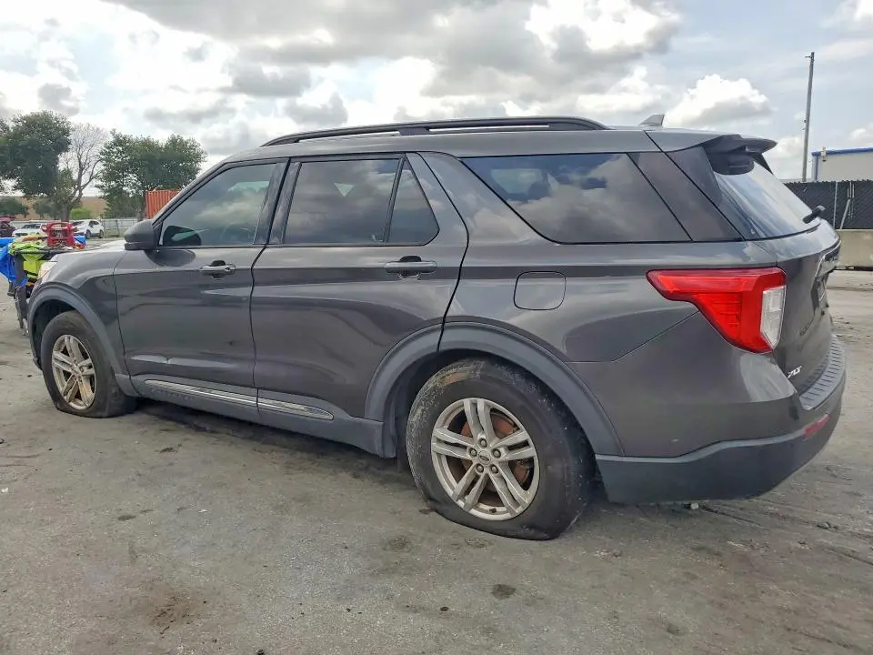 2020 FORD EXPLORER XLT  