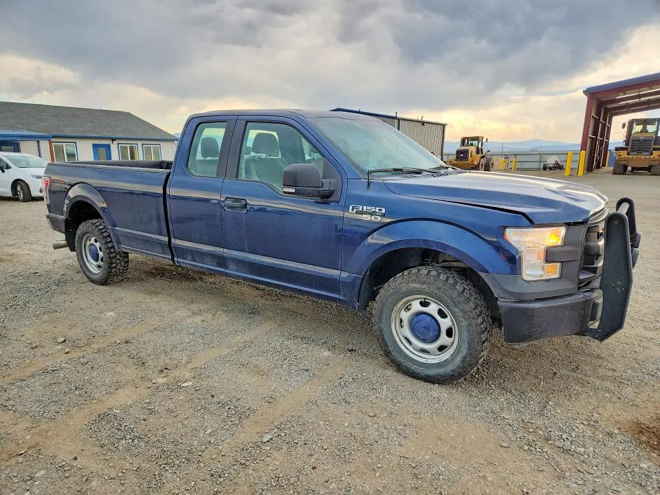 2017 FORD F150 SUPER CAB  