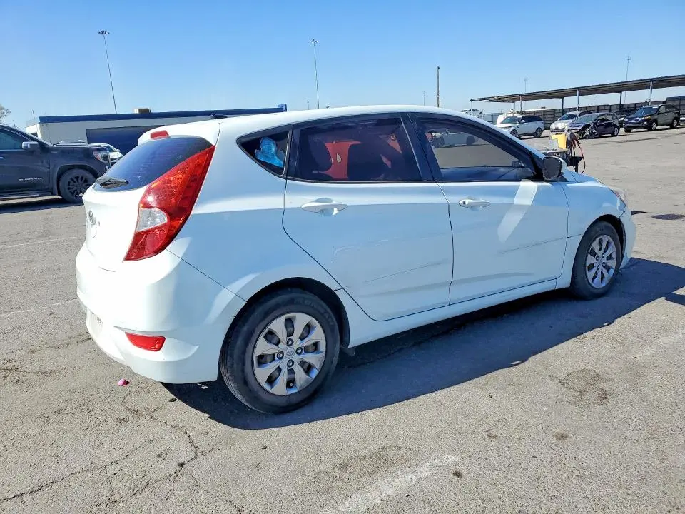 2015 HYUNDAI ACCENT GS  