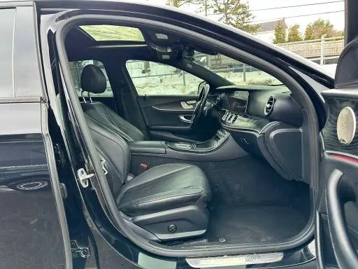 2022 MERCEDES-BENZ E 350  