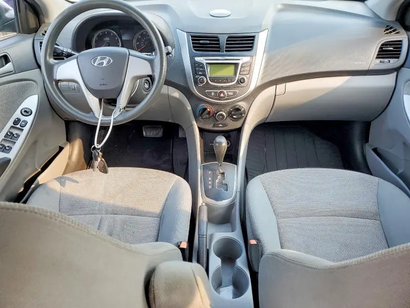 2013 HYUNDAI ACCENT GLS  