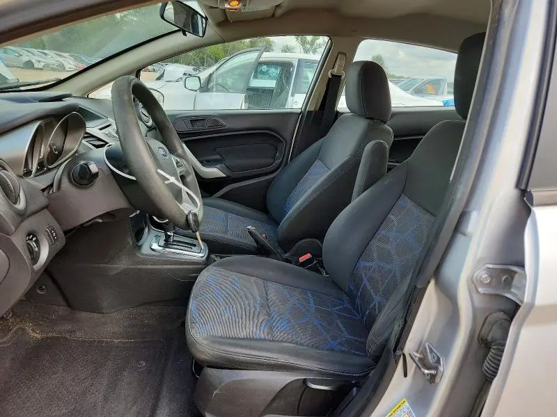 2012 FORD FIESTA SE  