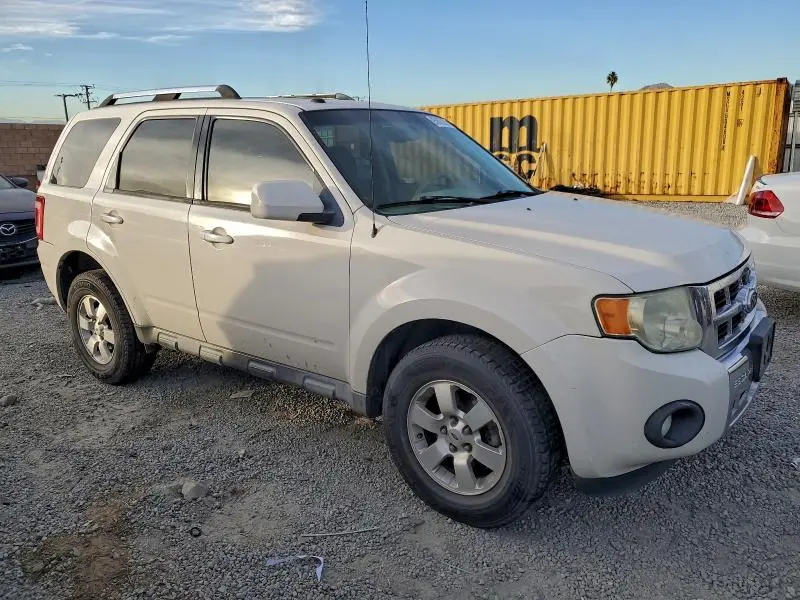 2010 FORD ESCAPE LIMITED  