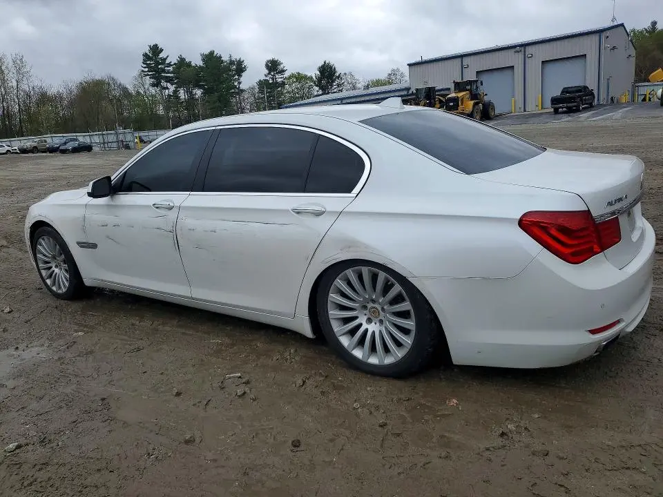 2012 BMW 750 LXI  