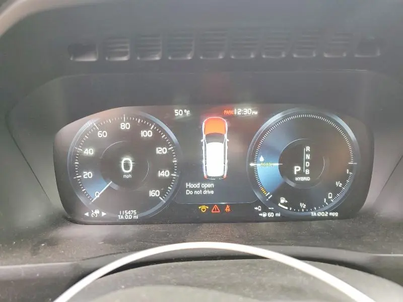 2018 VOLVO XC90 T8  